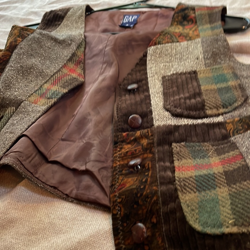 Gap Vintage Vest🍂 Corduroy, Tweed, Wool Patchwork, Junior’s sz small